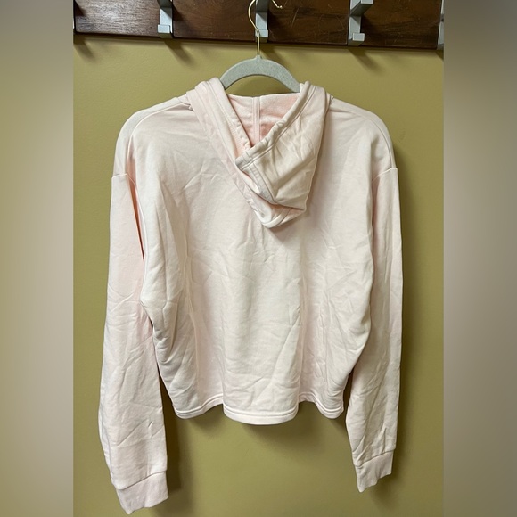 PUMA Women's Rosewater Pink and White Essentials Cropped Hoodie NWT - Picture 5 of 9